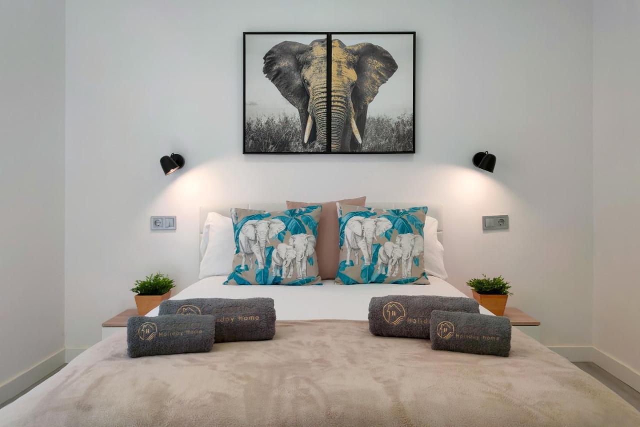 Canarian Holiday Home - Yumbo Luxury Apartment Maspalomas  Exterior photo