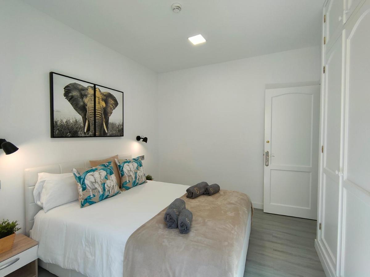 Canarian Holiday Home - Yumbo Luxury Apartment Maspalomas  Exterior photo